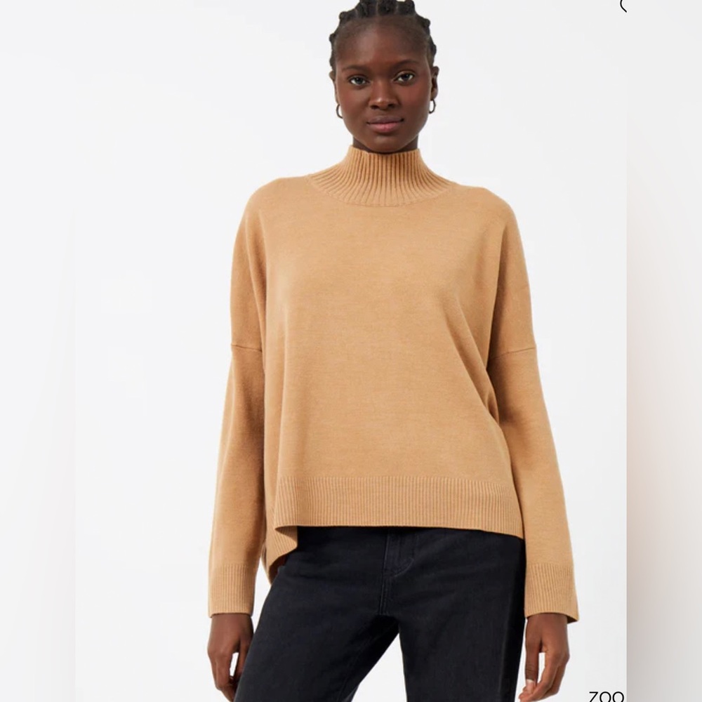 French Connection Long Sleeve Turtleneck Sweater. Size M. EUC